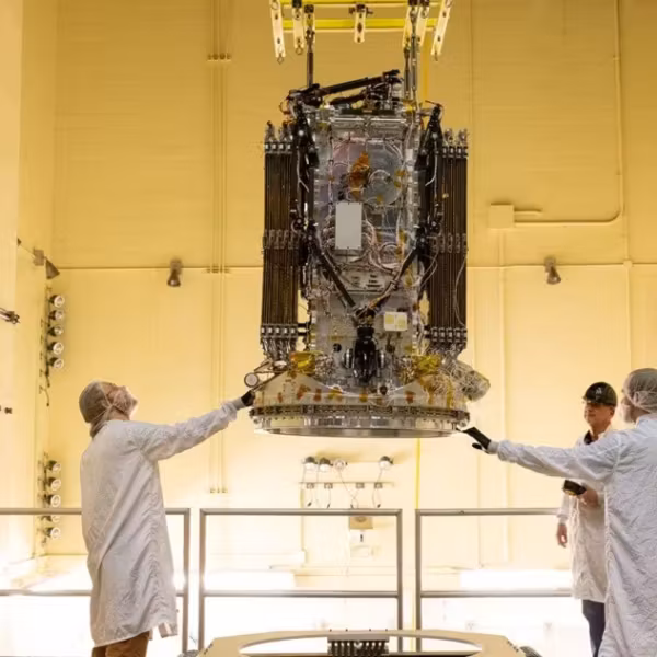 Спутник Katalyst Space на складе у специалистов