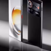 Смартфон Nubia Z80 Ultra с большой камерой