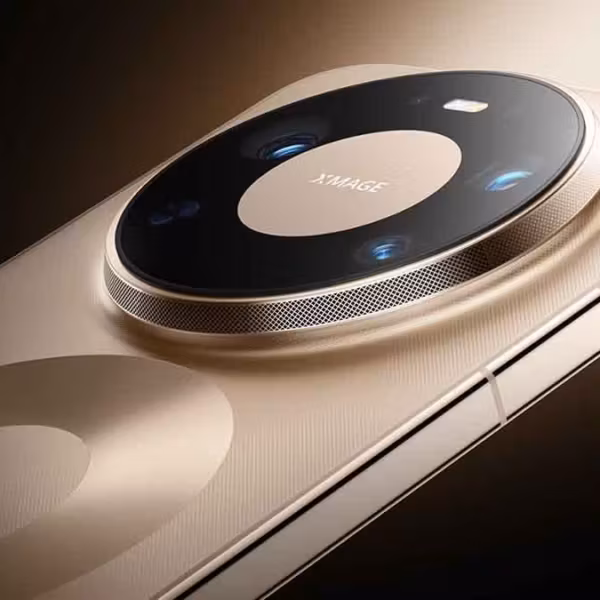 Рассматривается смартфон Huawei Mate 90 с камерой