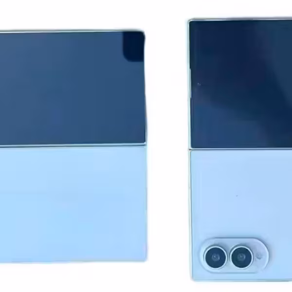 Две складных смартфона Samsung Galaxy Z Fold8 с камерами