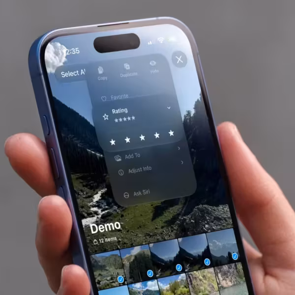 Экран iPhone с функцией оценки фотографий в iOS 27