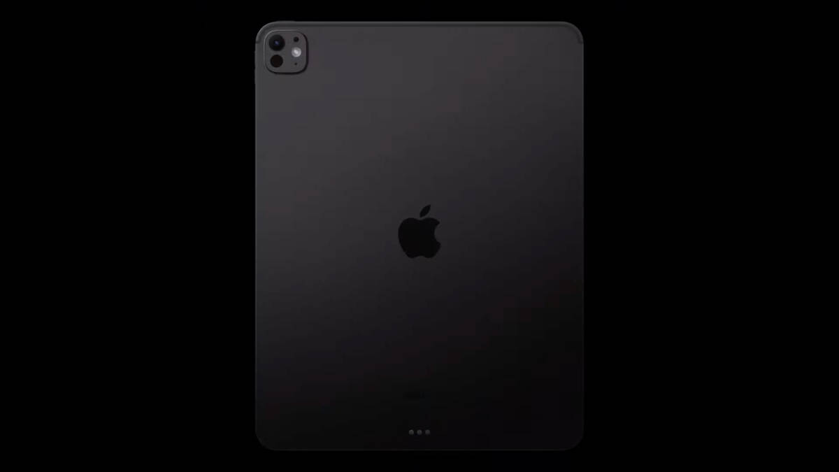 Задняя панель iPhone с камерой и логотипом Apple версия 2026