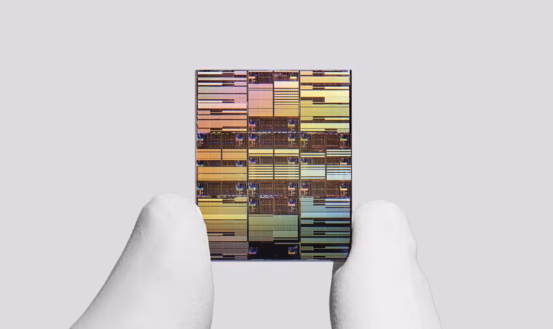 Планарный чип IBM 0,7-нм техпроцес с 3D-транзисторами