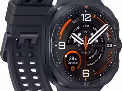Часы Samsung Galaxy Watch Ultra 2 с черным безелем и резиновым ремешком