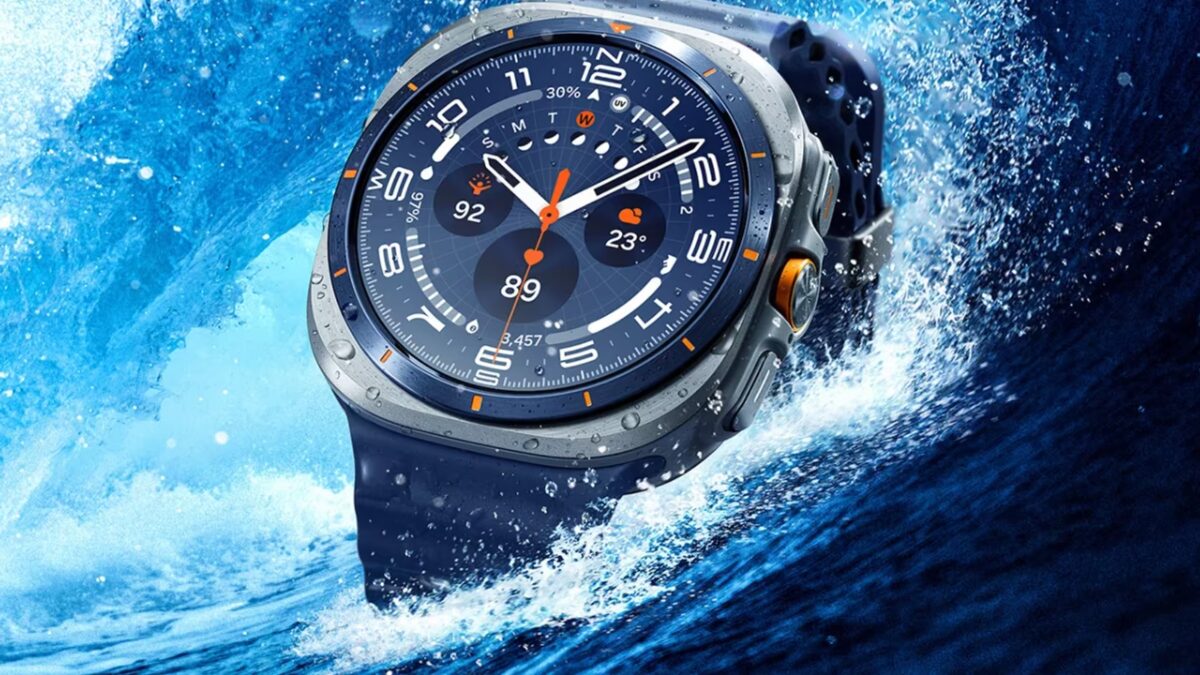 Гидроподключённые Samsung Galaxy Watch 9 Ultra в воде