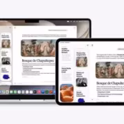 Ноутбук MacBook iPad с браузером и приложением Siri