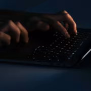 Хакеры похитили пароли 75 тыс. межсетевых экранов Fortinet