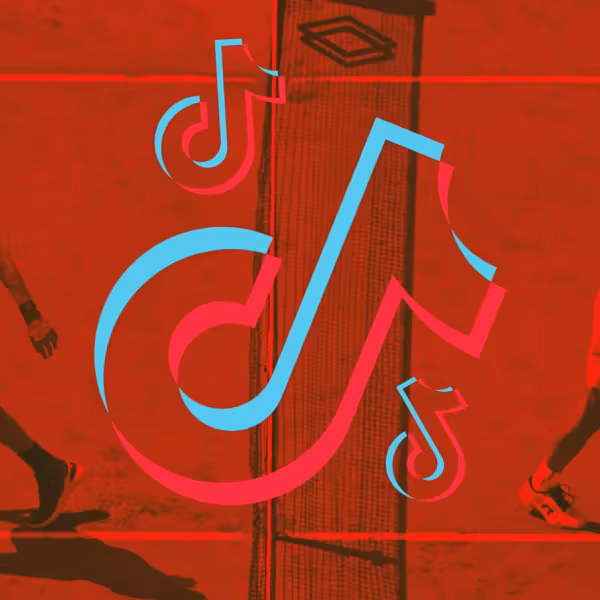 Два теннисиста на корте TikTok и ATP