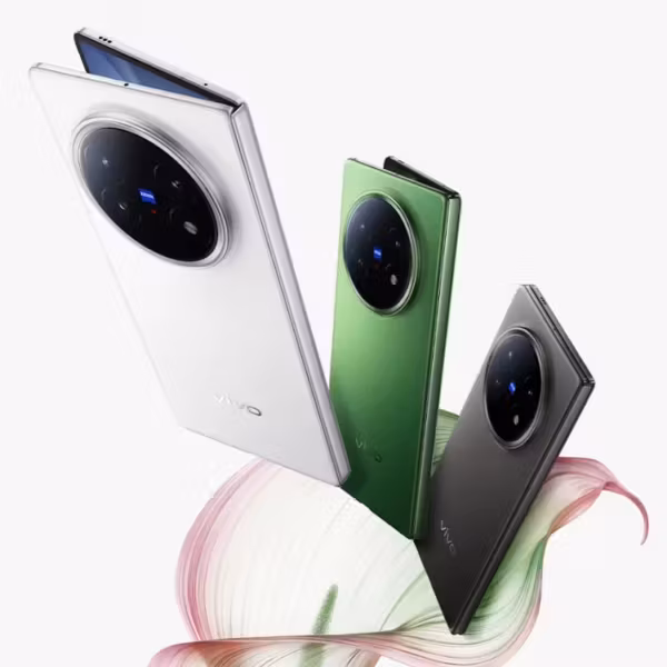 Складной смартфон Vivo X Fold 6 трех цветов с крупной камерой