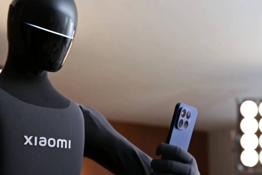 Xiaomi показала робота-гуманоида на презентации 17T Pro