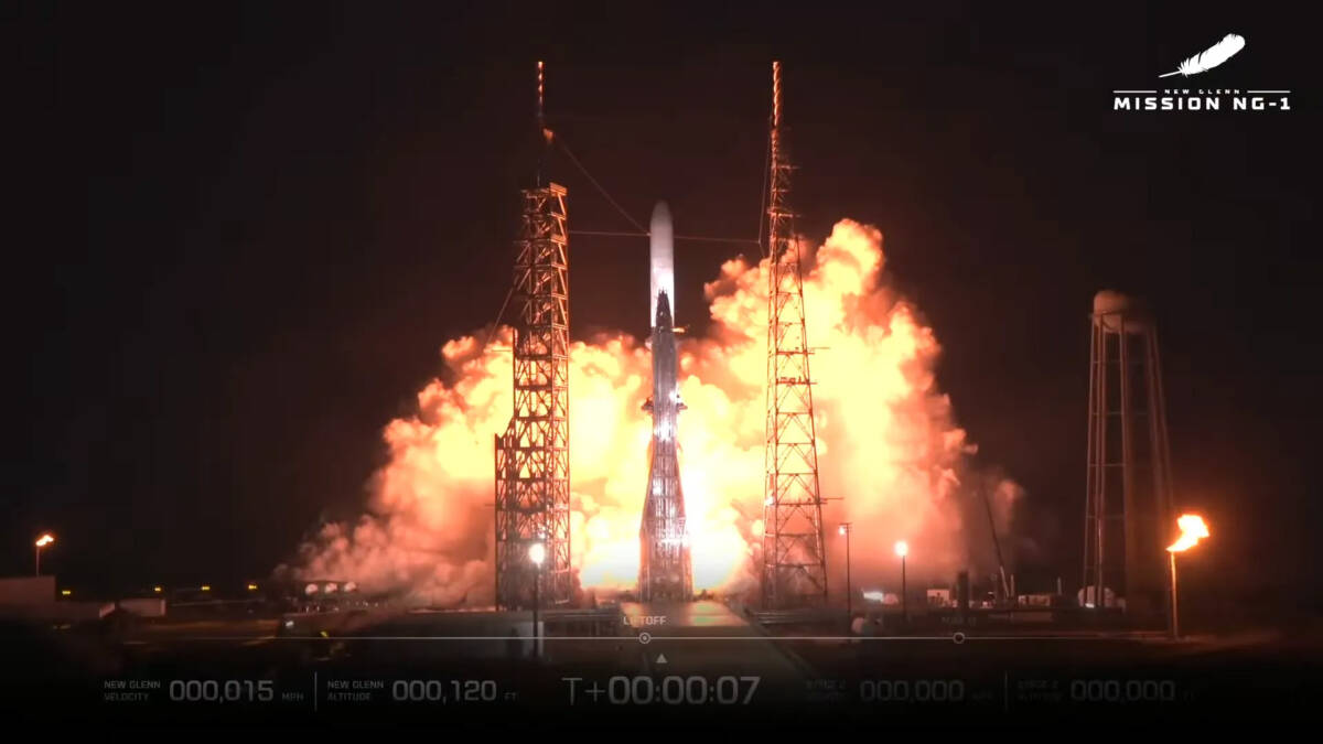 Взрыв ракеты New Glenn с двигателями Blue Origin