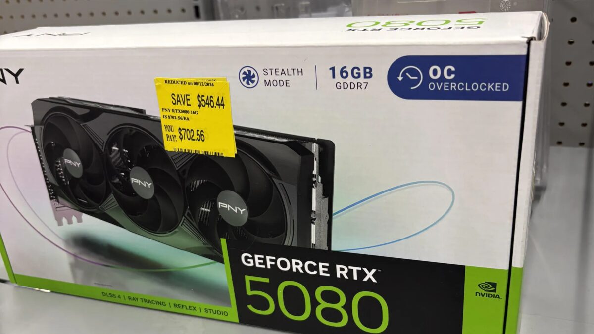 Видеокарта PNY GeForce RTX 5080 с системой охлаждения