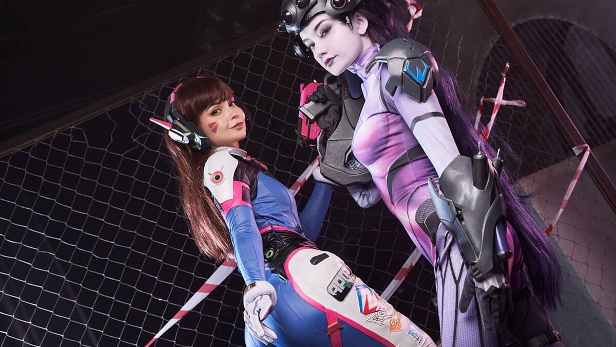 Дива и Роковая Вдова: Maruxia и Shorinya сделали дуэтный косплей по Overwatch