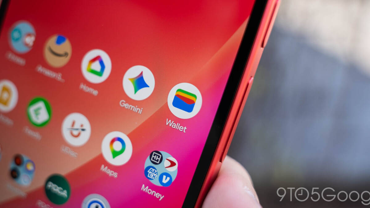 Google Wallet тестирует вертикальный список банковских карт на Android 1 Google Wallet тестирует вертикальный список банковских карт на Android