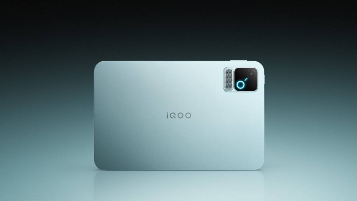 задняя сторона iQOO игровой планшет Pad Pro с вентилятором
